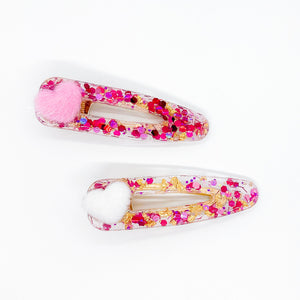 Fuzzy Heart Resin Clip