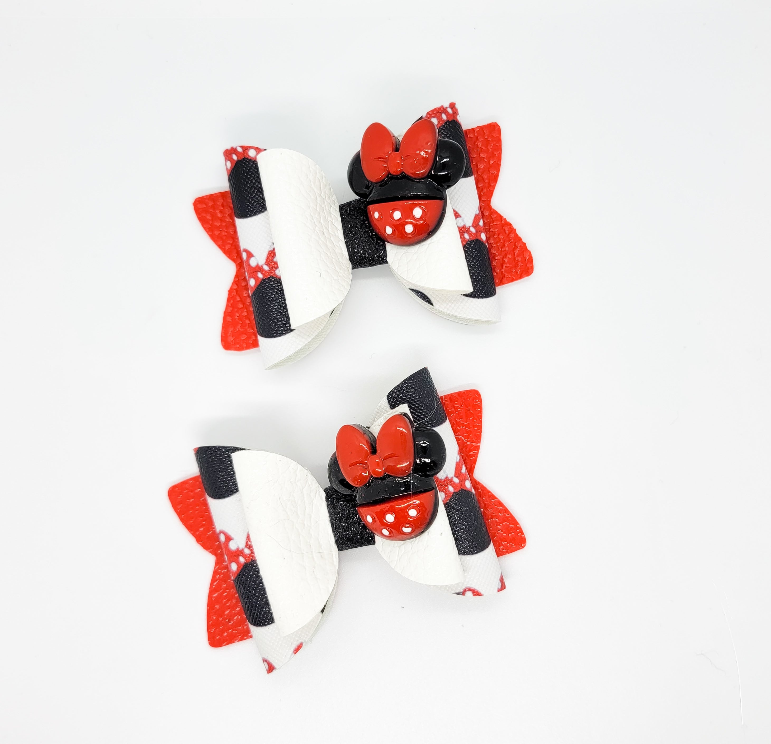 Triple Layer Mouse Bow