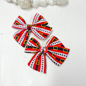 Santa’s Outfit Bow
