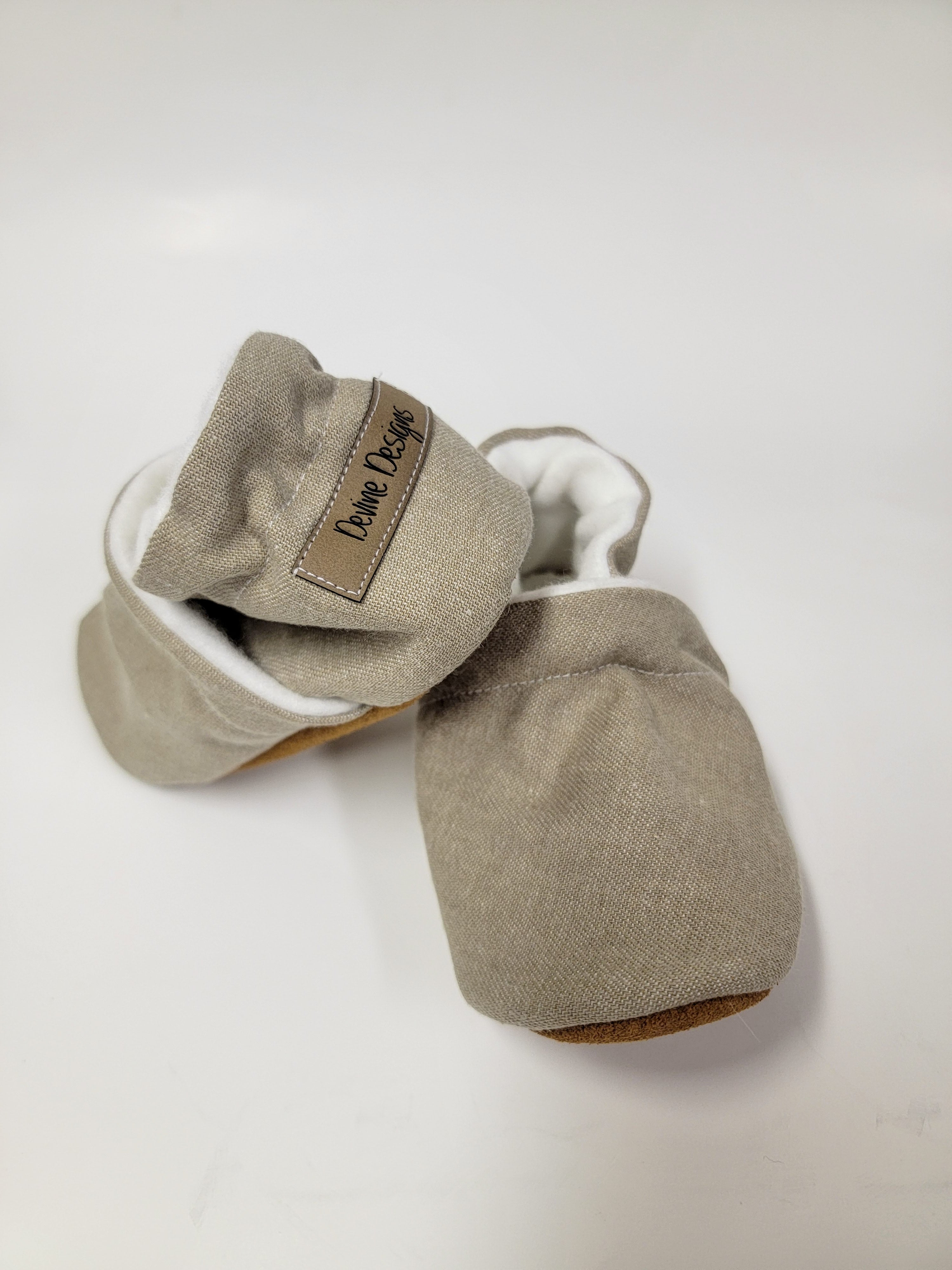Greige Moccs