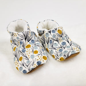 Morning Blue Moccs