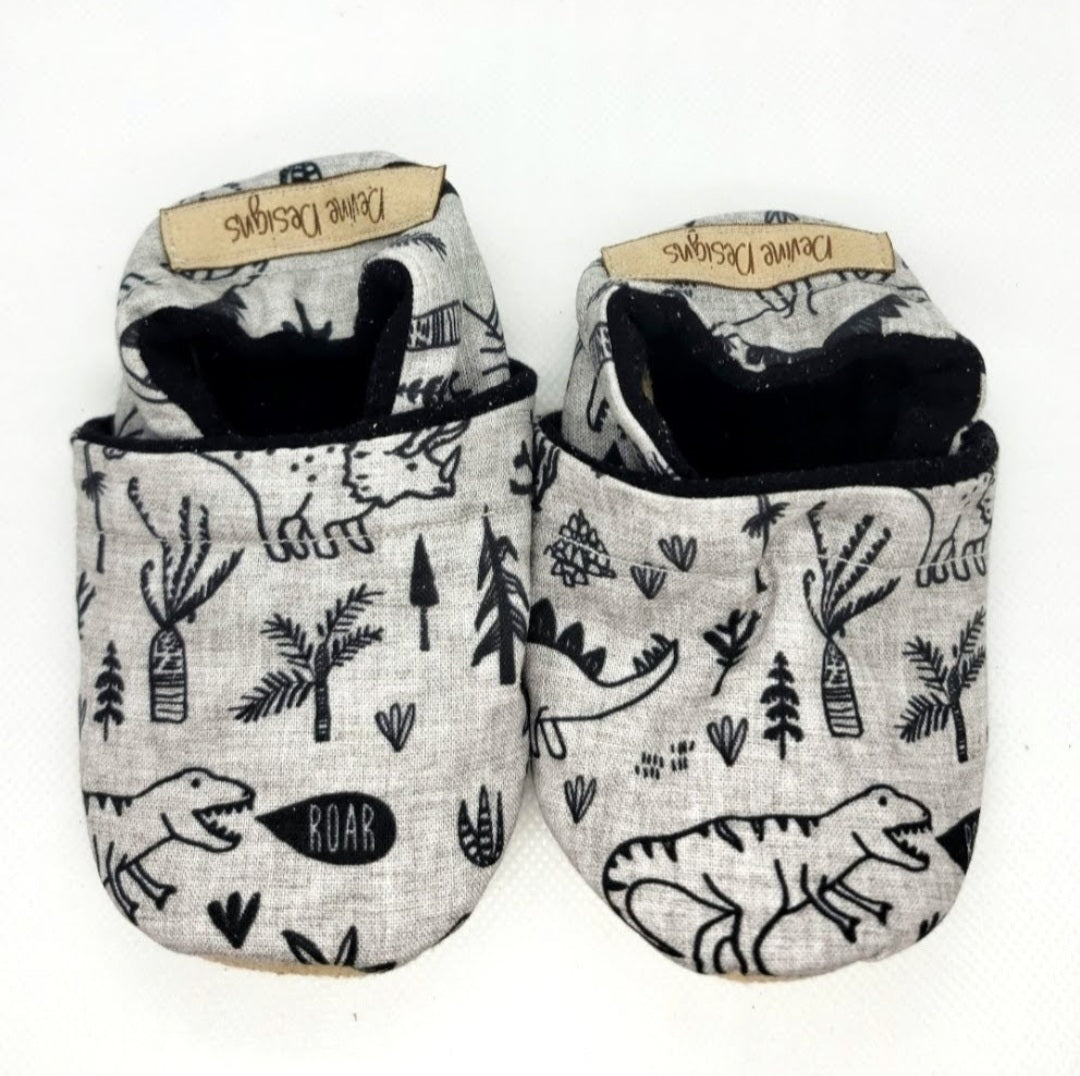 Dino Moccs